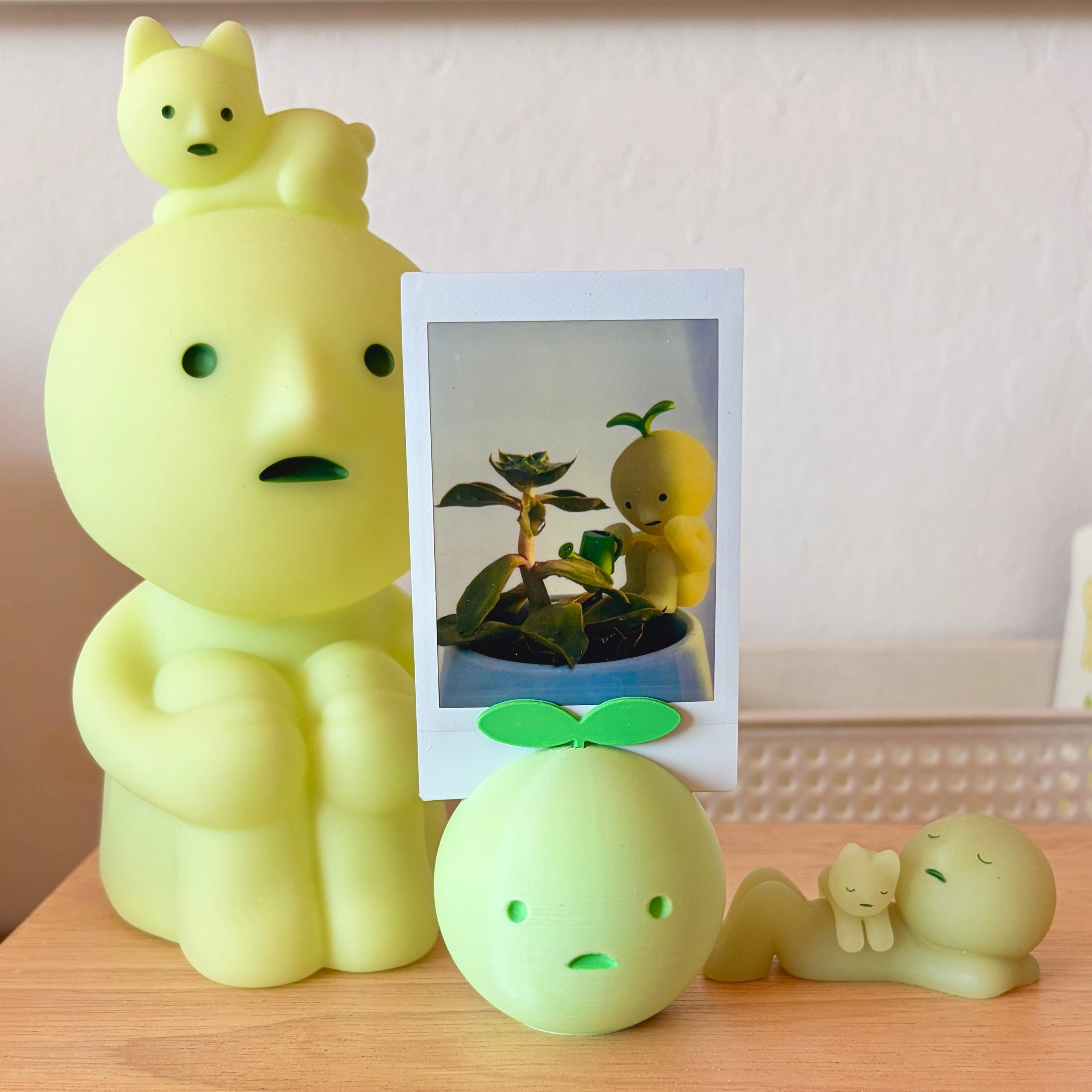 Smiski Sprout Photo Holder